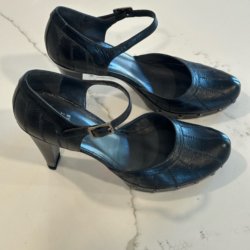 Stuart Weitzman Black Round Tow, Ankle Strap Heel… - image 5